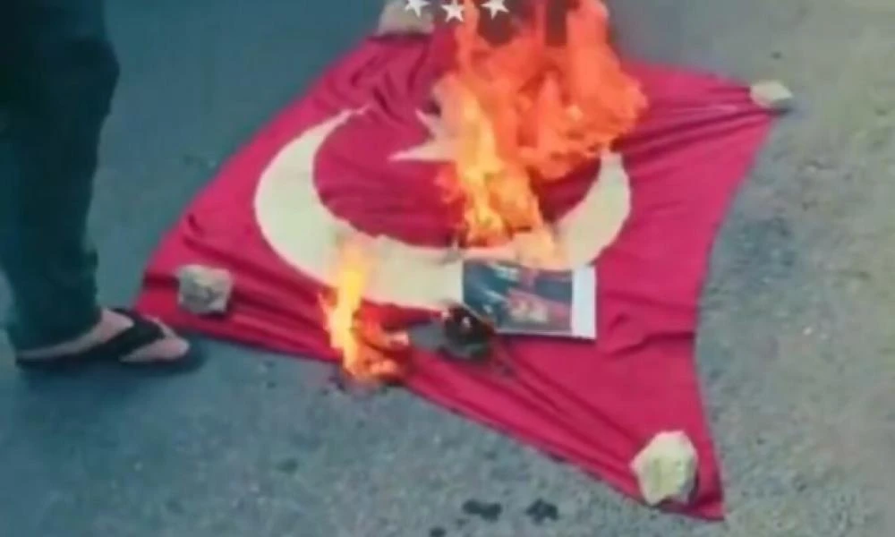 Η Συρία απαντά: Επιθέσεις κατά τουρκικών δυνάμεων στο βόρειο τμήμα, μετά τα επεισόδια κατά Σύρων στην Καισάρεια (βίντεο)